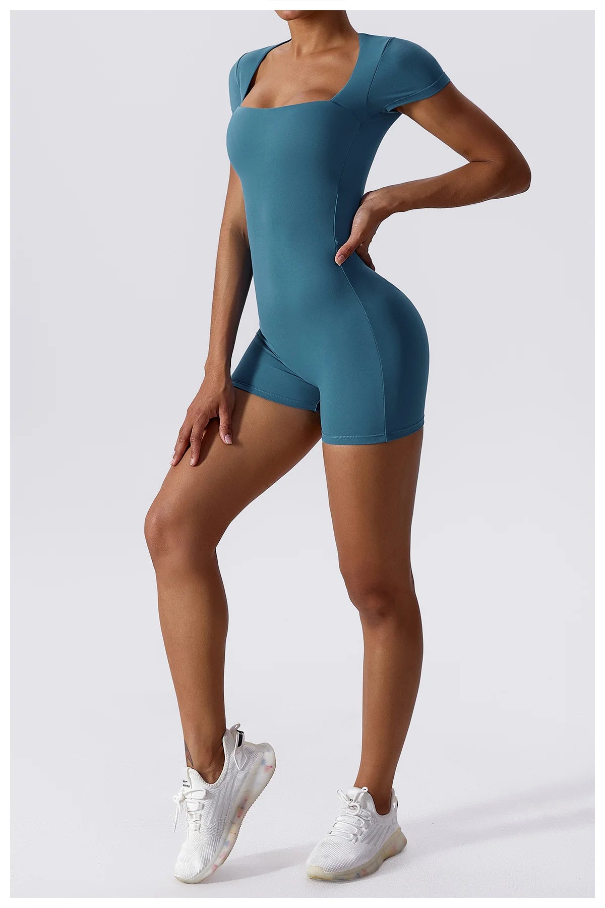 Conjunto Esportivo Feminino Curto Sem Costura - SoftBody - LumiaVibe