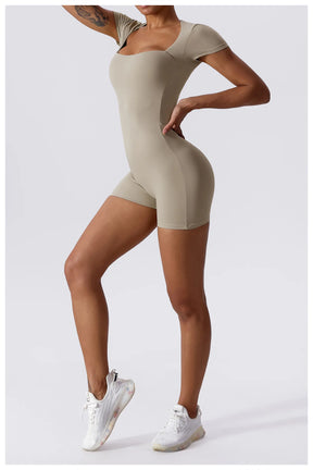 Conjunto Esportivo Feminino Curto Sem Costura - SoftBody
