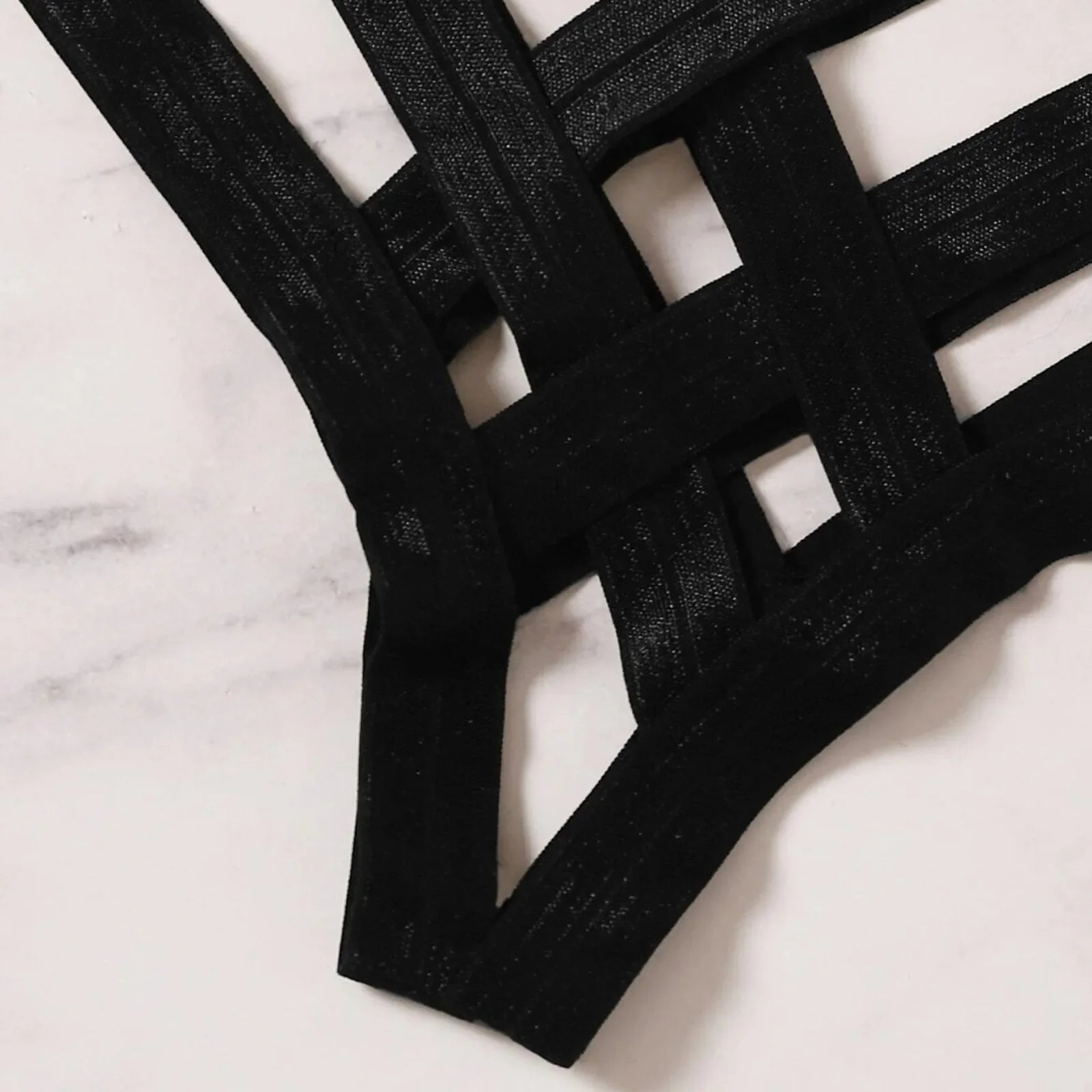 Conjunto Harness Sexy com Detalhes em Renda – Vynce Cage
