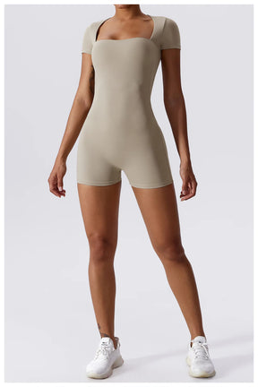 Conjunto Esportivo Feminino Curto Sem Costura - SoftBody