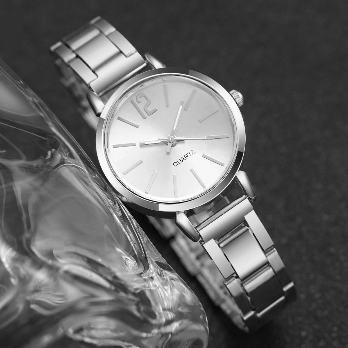 Relógio Feminino Lumia Estilo Casual e Elegante, com Pulseira Complementar