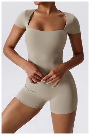 Conjunto Esportivo Feminino Curto Sem Costura - SoftBody - LumiaVibe