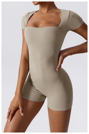 Conjunto Esportivo Feminino Curto Sem Costura - SoftBody - LumiaVibe