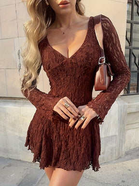 Vestido Scarllet | Sexy Bodycon com Decote V e Manga Longa - LumiaVibe